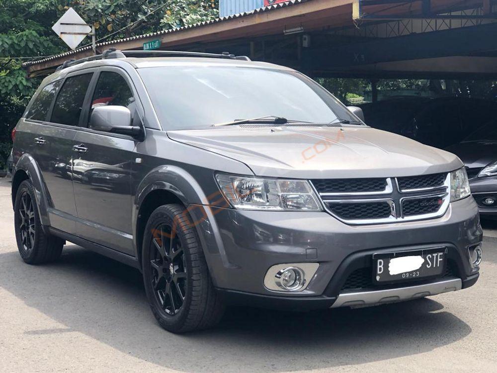 Mobil Dodge Journey 2013