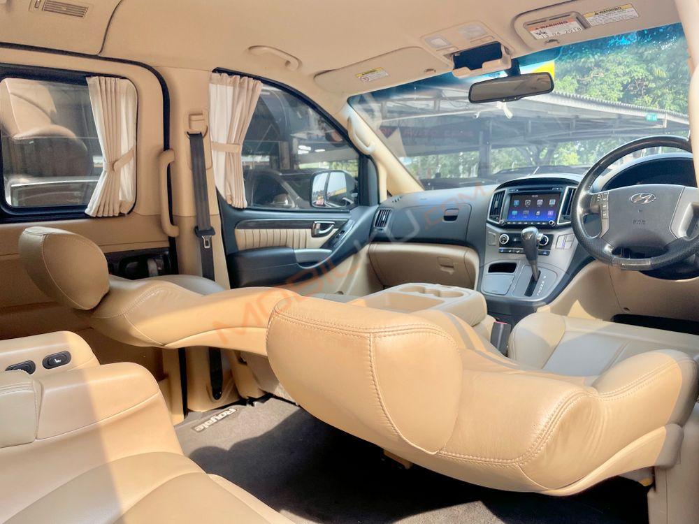 Mobil Hyundai H-1 2018