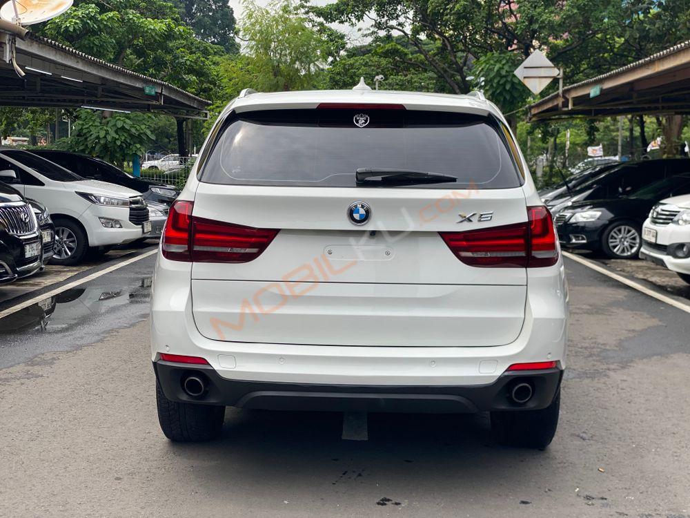 Mobil BMW X5 2016
