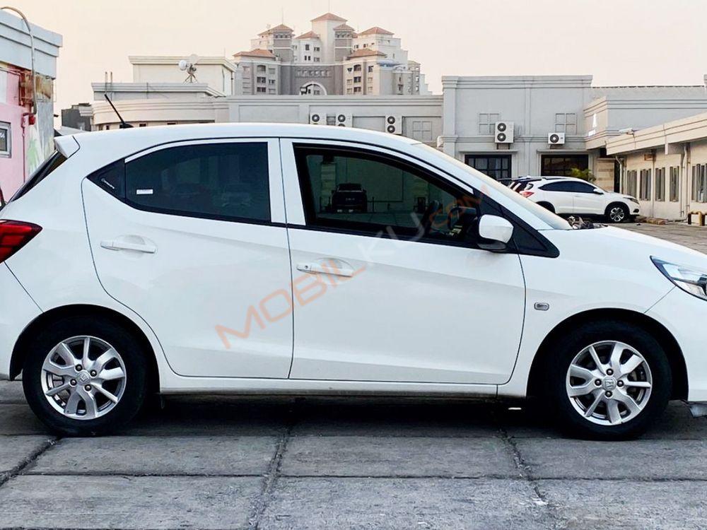 Mobil Honda Brio 2020