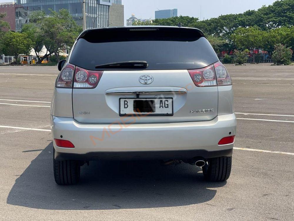 Mobil Toyota Harrier 2008