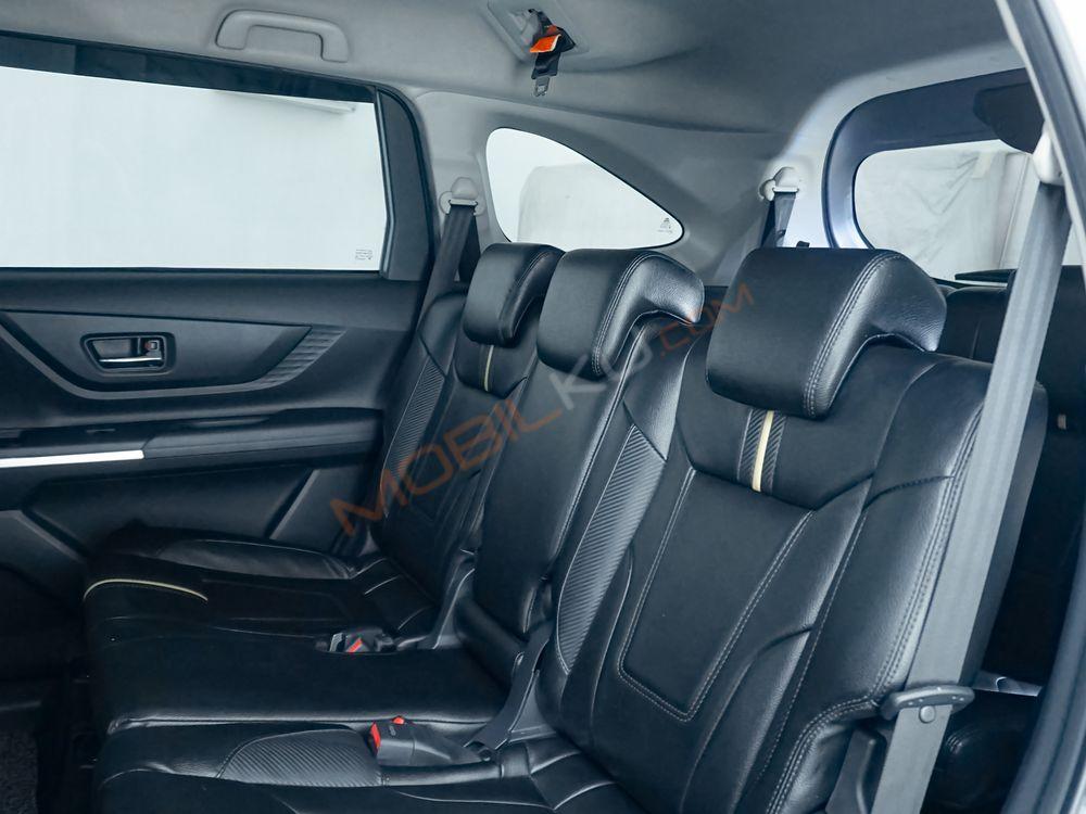 Mobil Toyota Avanza 2021