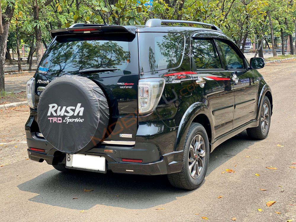 Mobil Toyota Rush 2016