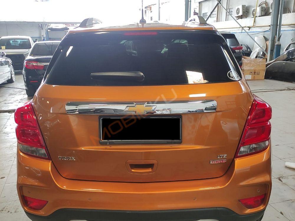 Mobil Chevrolet Trax 2017