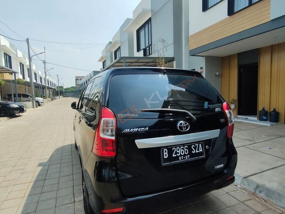 Mobil Toyota Avanza 2017