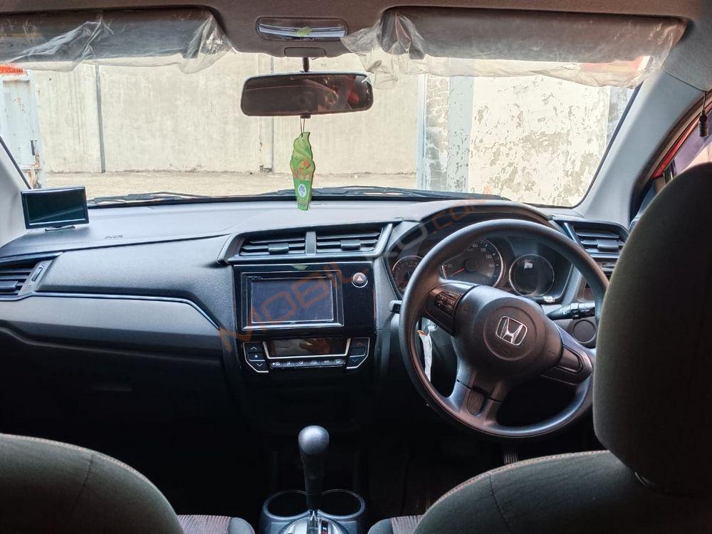 Mobil Honda Mobilio 2017