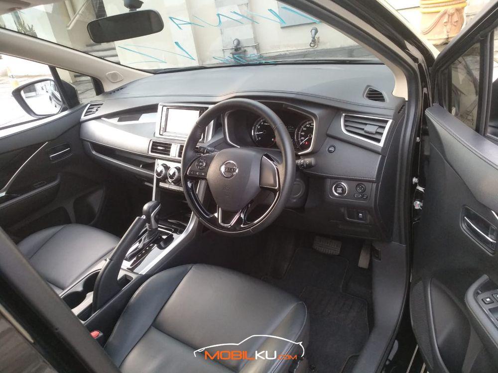 Mobil Nissan Livina 2019