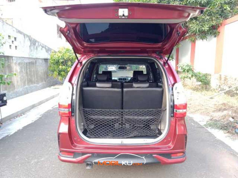 Mobil Daihatsu Xenia 2019