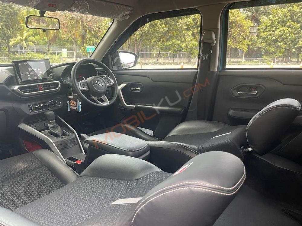 Mobil Toyota Raize 2023