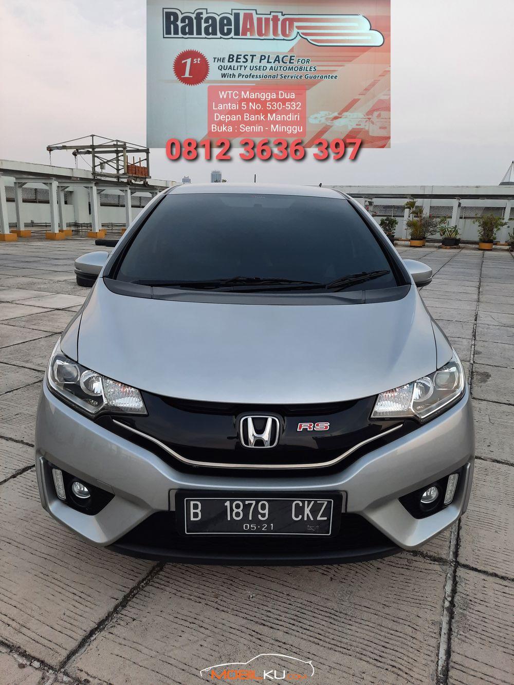 Mobil Honda Jazz 2016