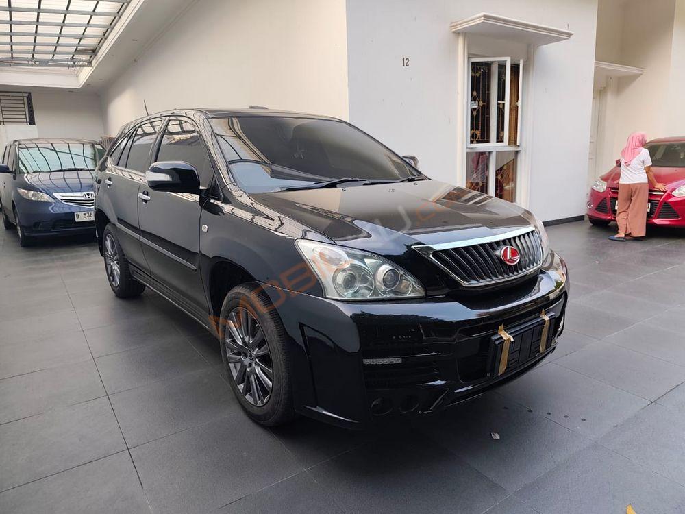 Mobil Toyota Harrier 2008