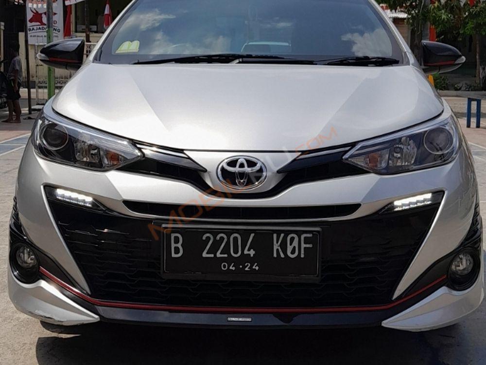 Mobil Toyota Yaris 2019