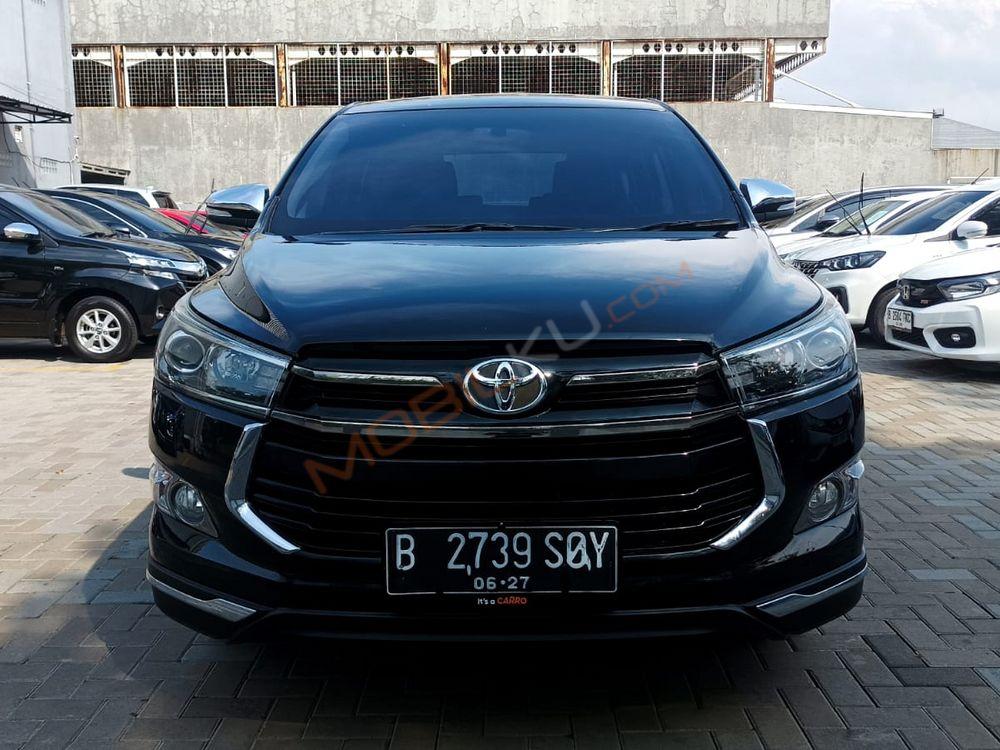 Mobil Toyota Kijang Innova 2017