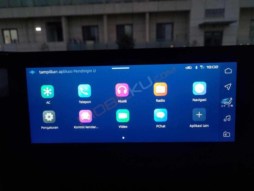 Mobil Wuling Alvez 2023