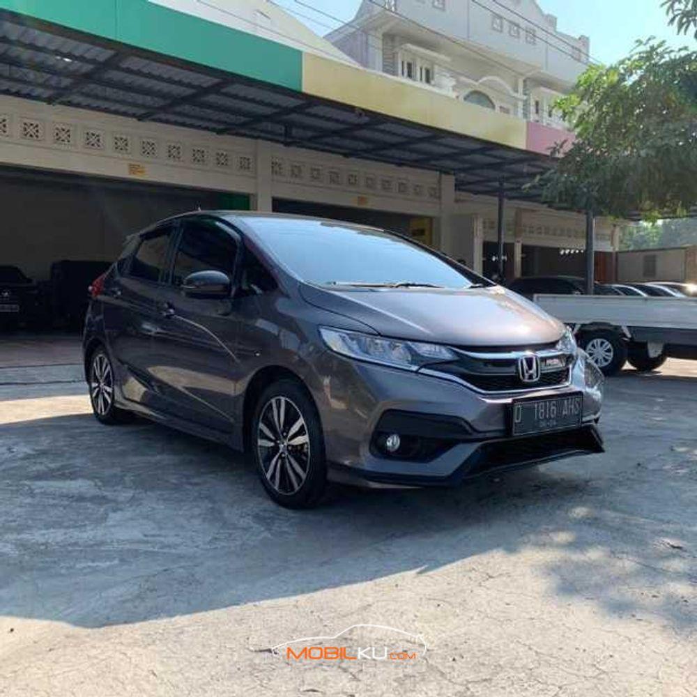 Mobil Honda Jazz 2019