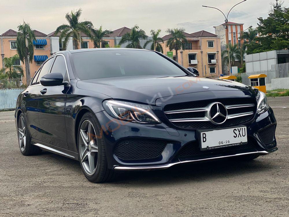 Mobil Mercedes-Benz C-Class 2016