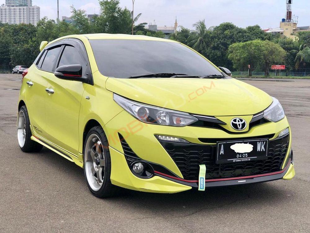 Mobil Toyota Yaris 2020