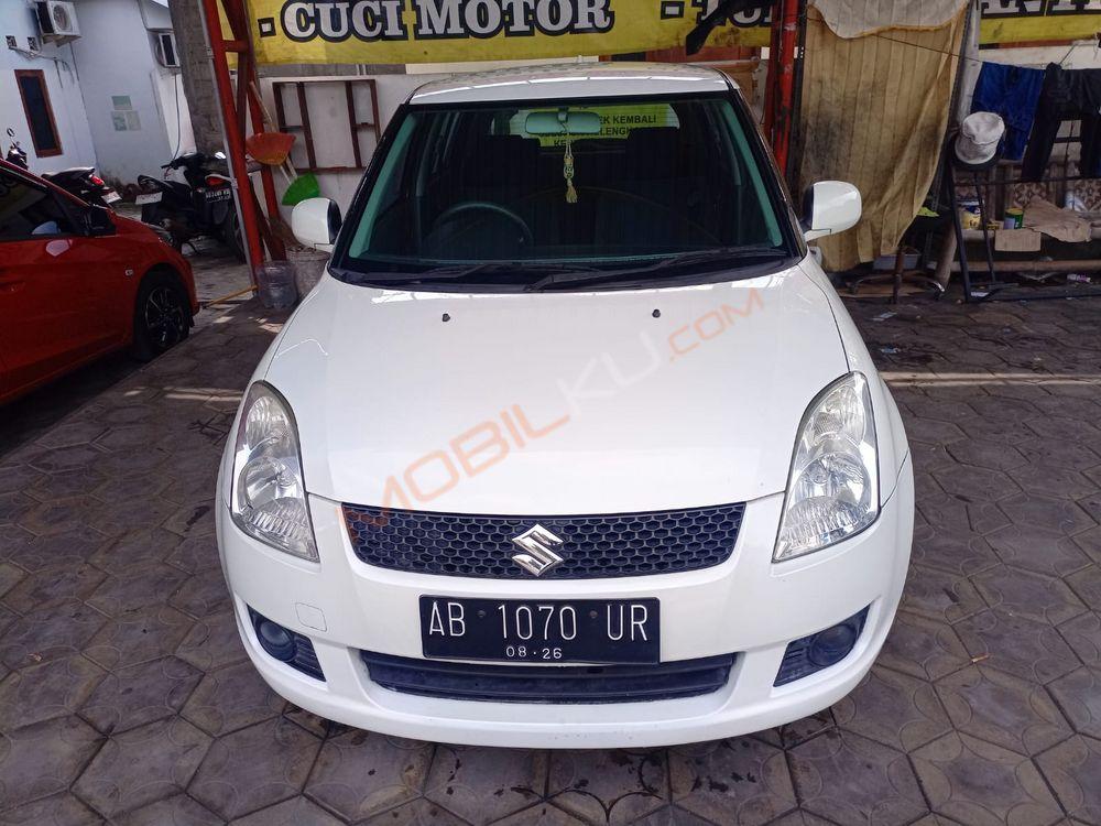 Mobil Suzuki Swift 2009