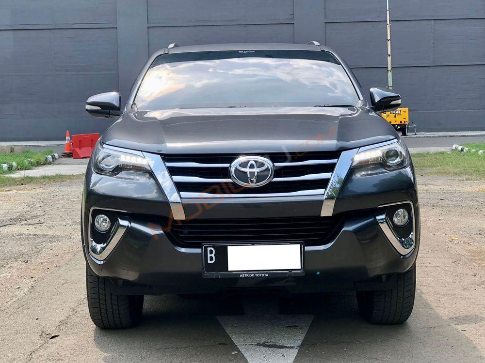 Mobil Toyota Fortuner 2017
