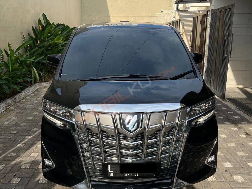 Mobil Toyota Alphard 2019