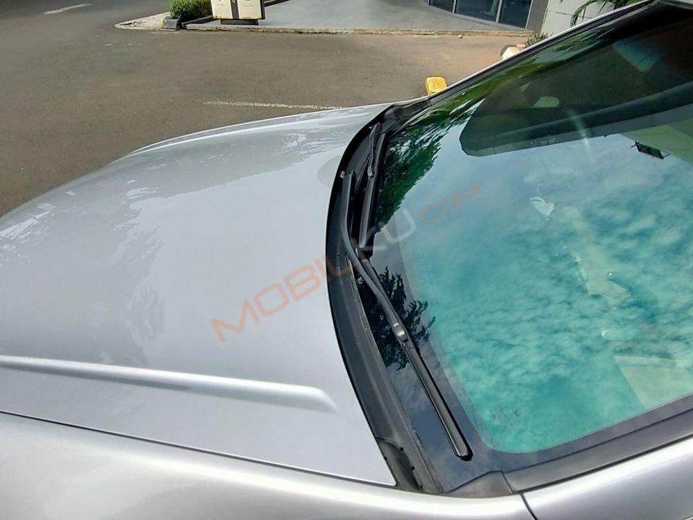 Mobil Honda Accord 2012