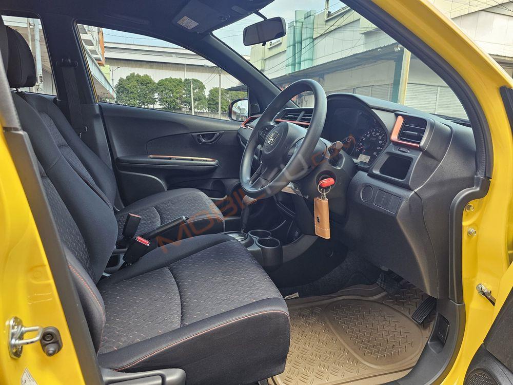 Mobil Honda Brio 2022