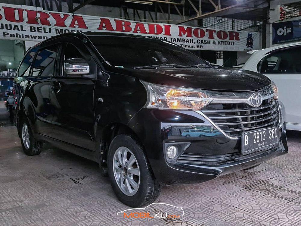 Mobil Toyota Avanza 2016