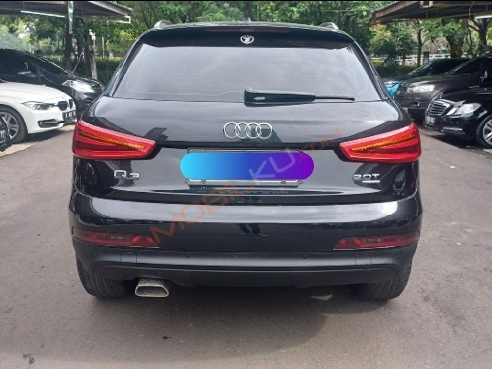 Mobil Audi Q3 2014