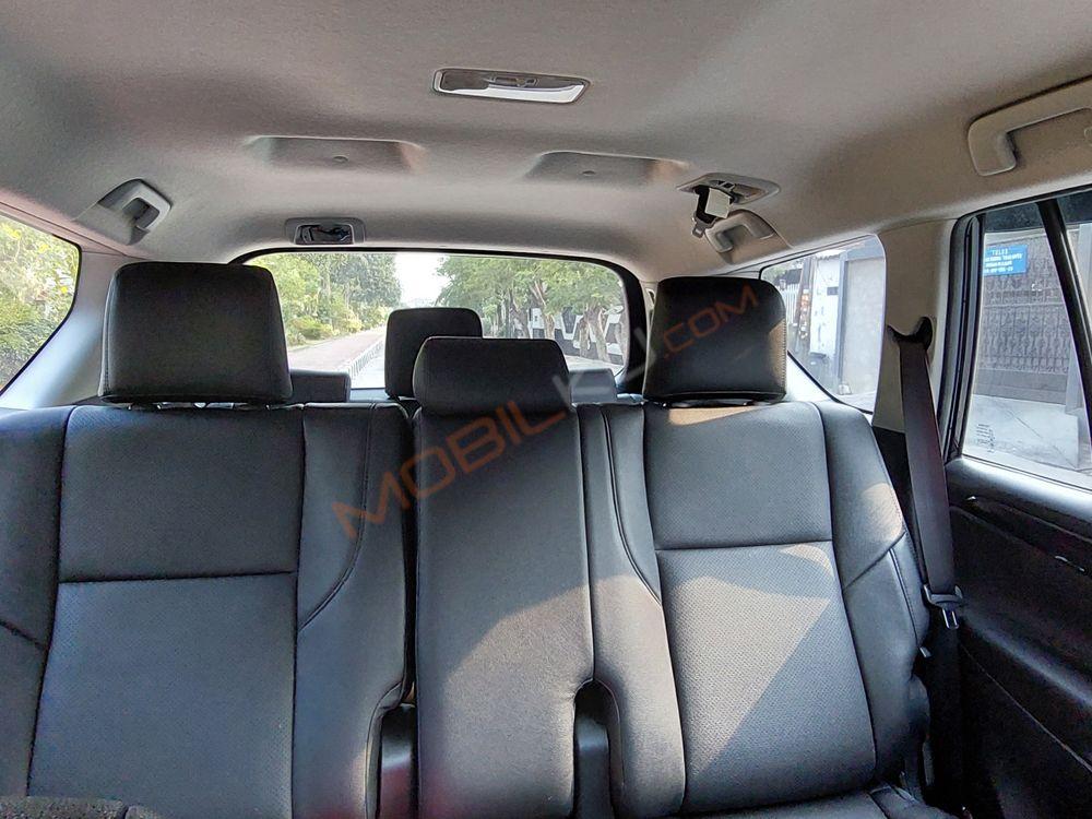 Mobil Toyota Kijang Innova 2018