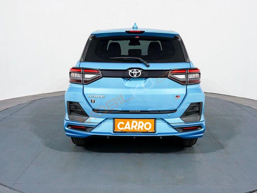 Mobil Toyota Raize 2021