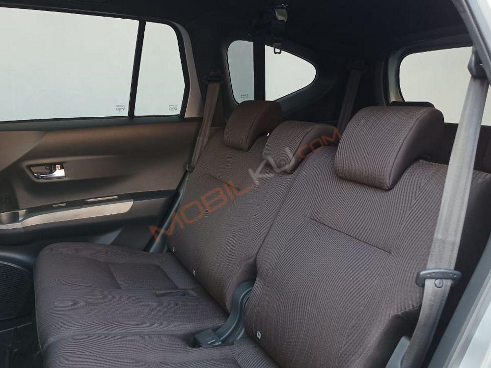 Mobil Toyota Calya 2023