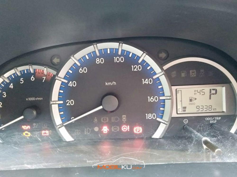 Mobil Toyota Avanza 2019