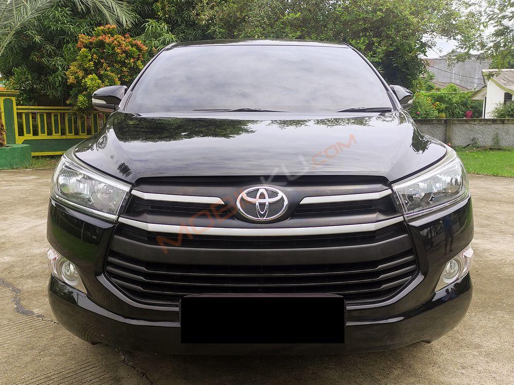 Mobil Toyota Kijang Innova 2016