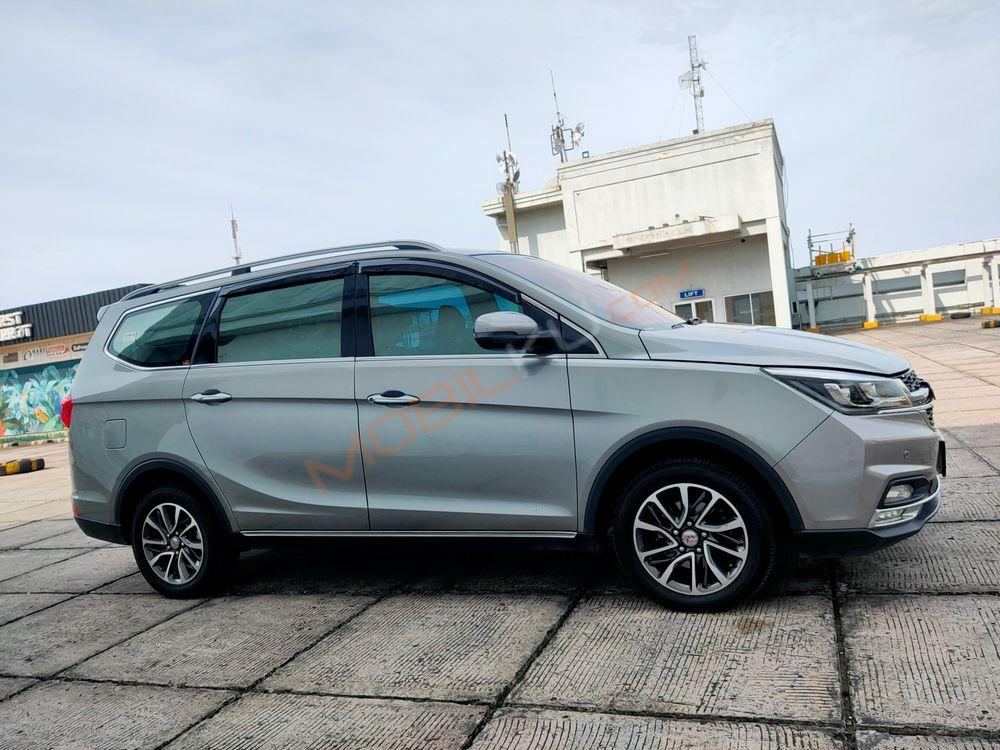 Mobil Wuling Cortez 2021