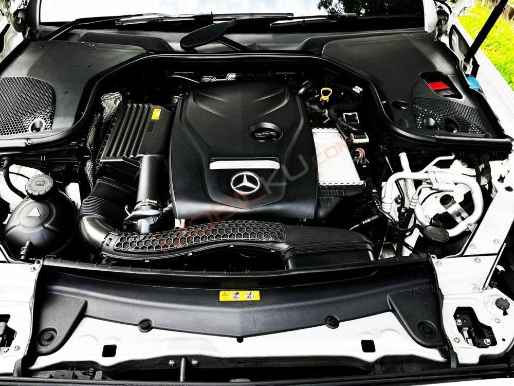 Mobil Mercedes-Benz E-Class 2018