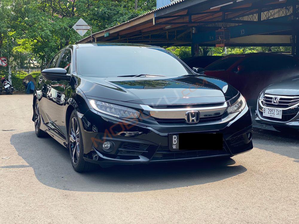 Mobil Honda Civic Sedan 2017
