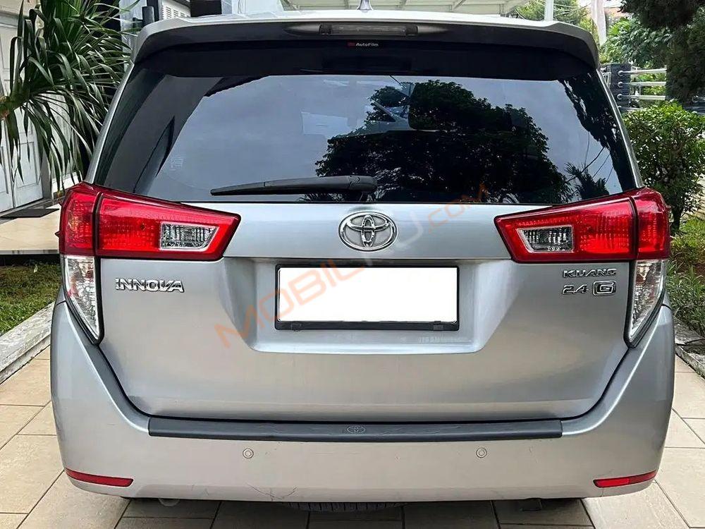 Mobil Toyota Kijang Innova 2019