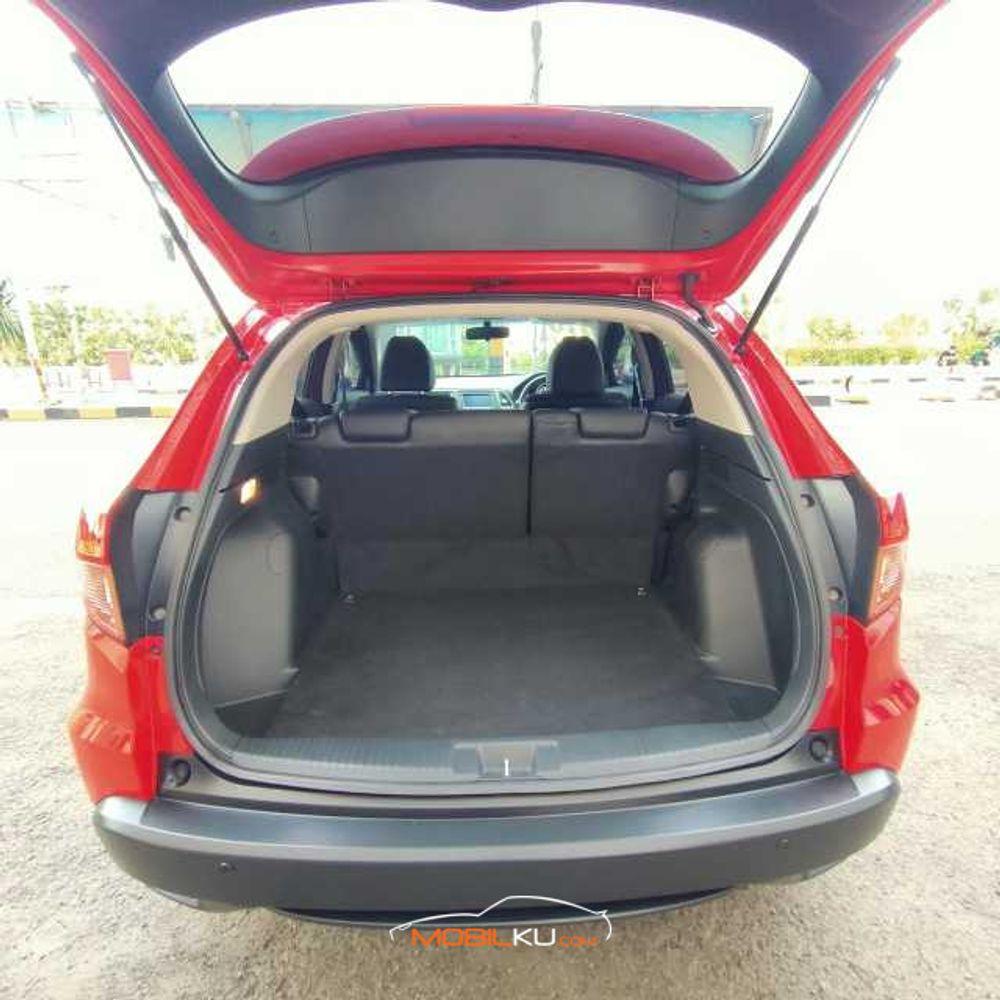 Mobil Honda HR-V 2016