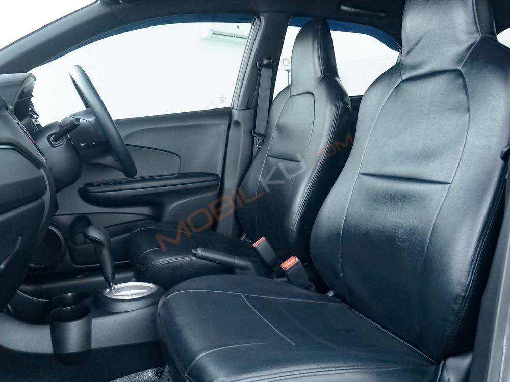 Mobil Honda Brio 2017