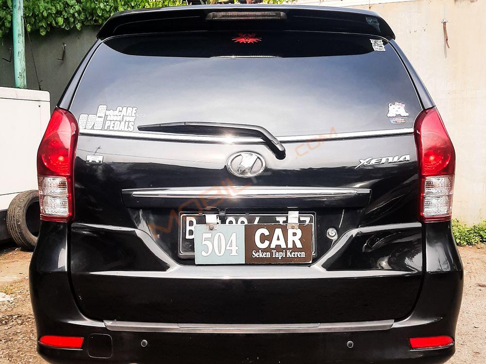 Mobil Daihatsu Xenia 2015