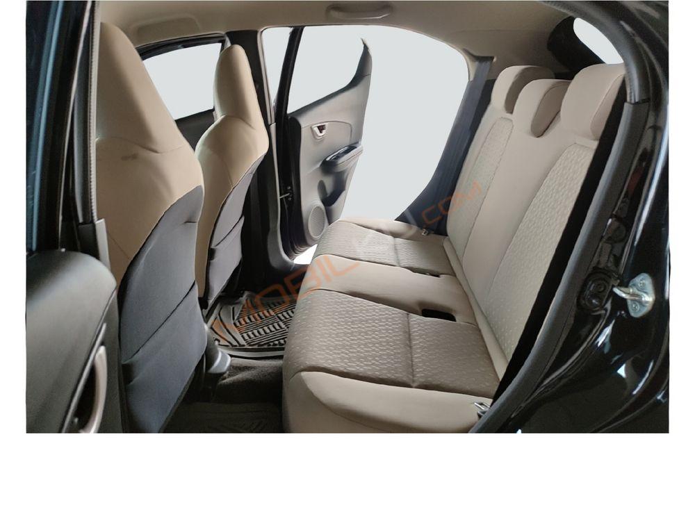 Mobil Honda Brio 2022