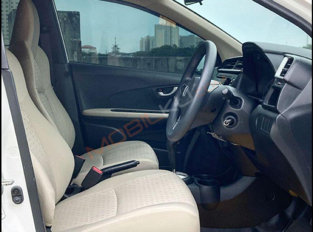 Mobil Honda Brio 2018