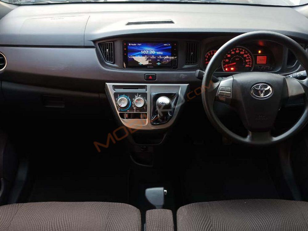 Mobil Toyota Calya 2023
