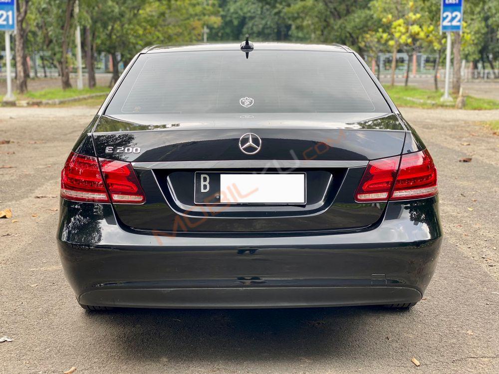 Mobil Mercedes-Benz E-Class 2016