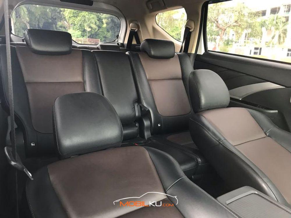 Mobil Mitsubishi Xpander Cross 2020