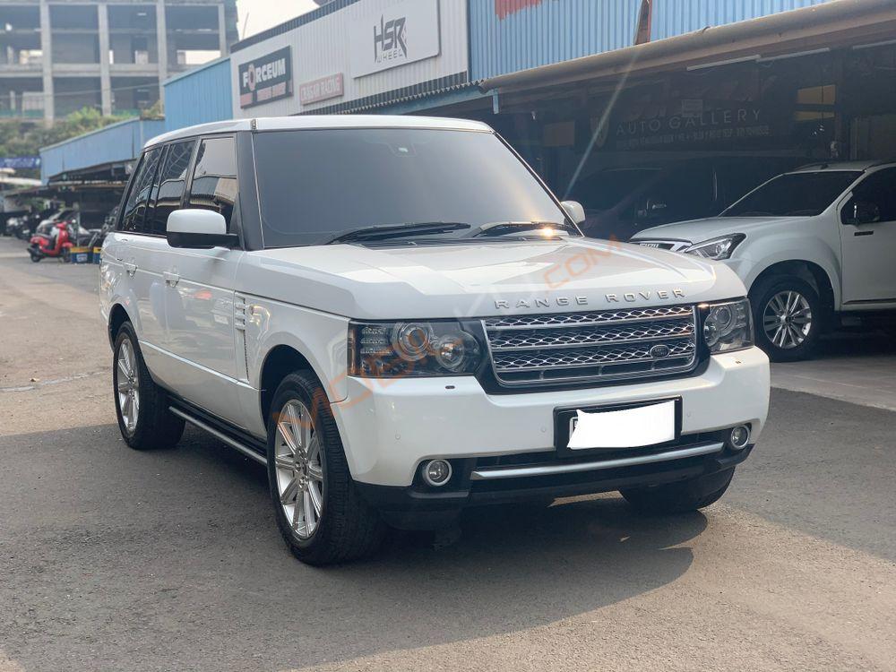 Mobil Land Rover Discovery Series II 2012