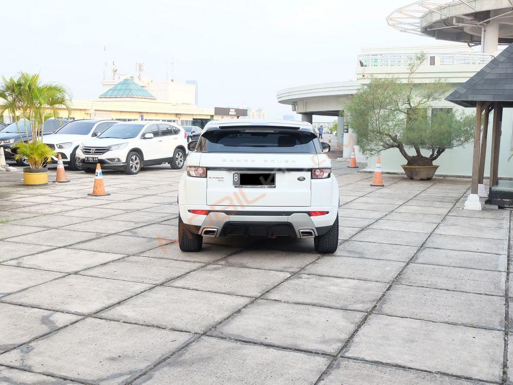 Mobil Range Rover Evoque 2014