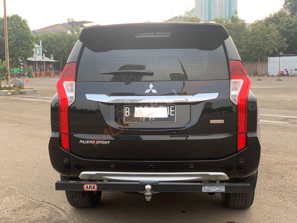 Mobil Mitsubishi Pajero Sport 2018