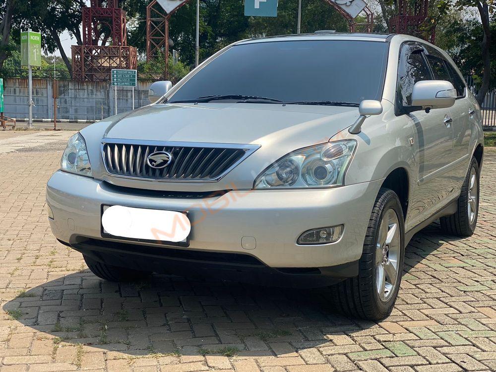 Mobil Toyota Harrier 2008