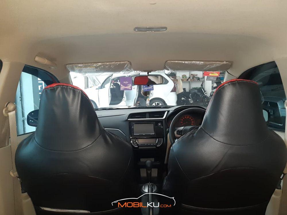 Mobil Honda Brio 2017